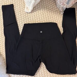 Lululemon Black High-Rise Leggings Size 4 25”